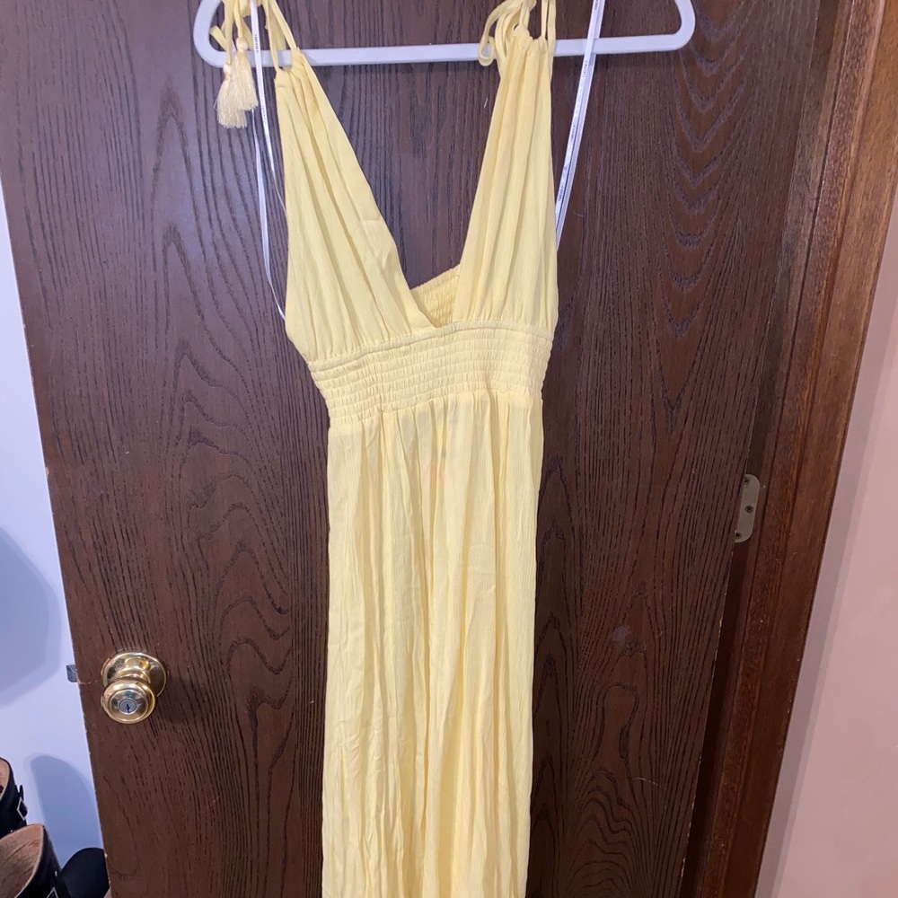 Forever21 Yellow Maxi Dress
